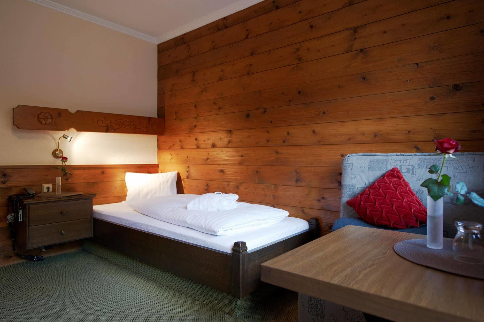 Hotel Kanisfluh Mellau Luaran gambar