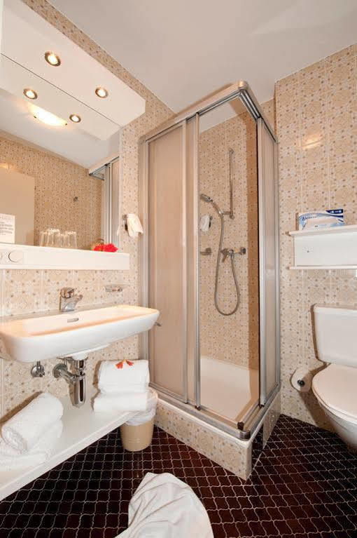 Hotel Kanisfluh Mellau Luaran gambar